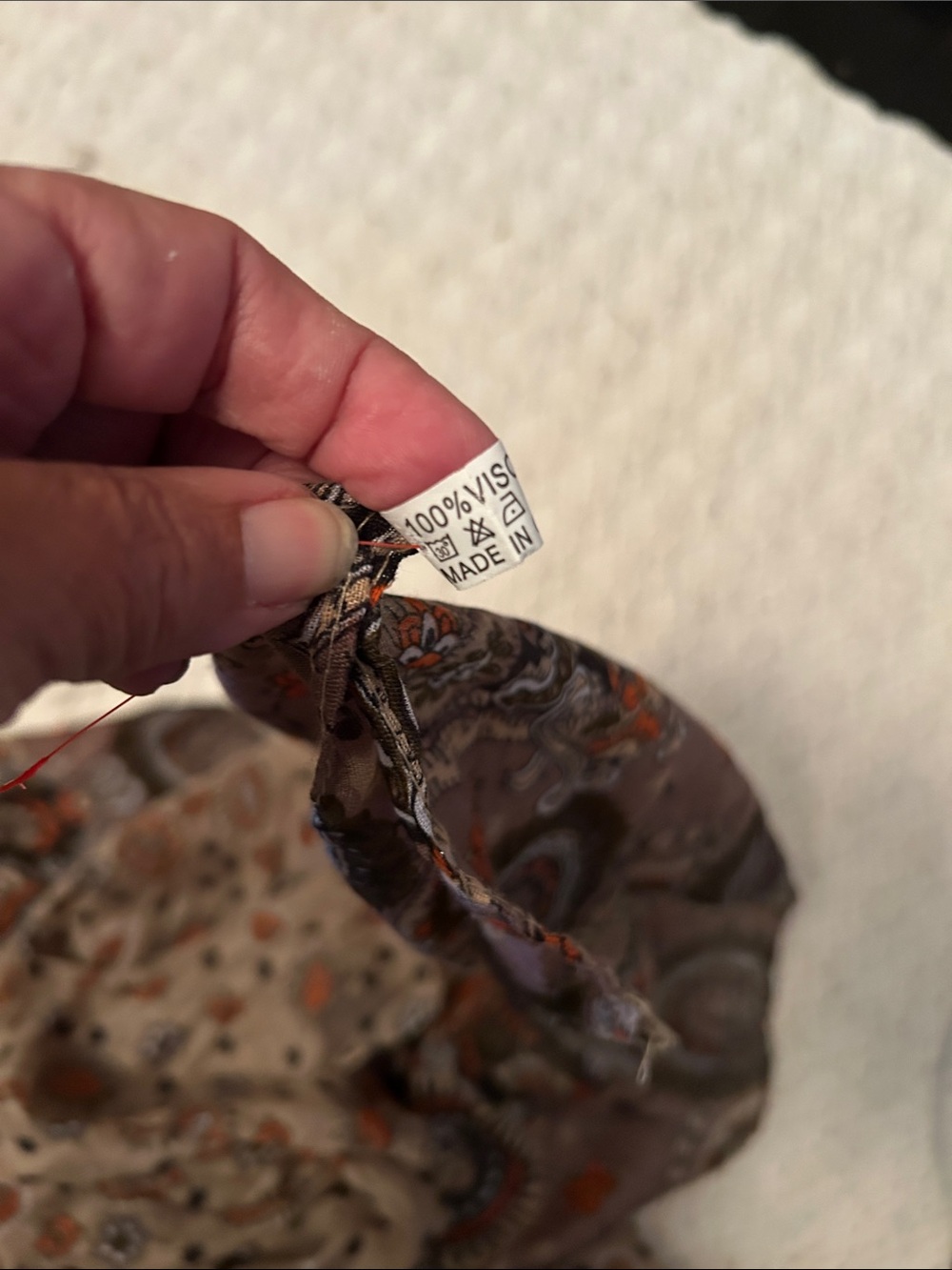 Patterned Fall Shawl/Scarf - Brown - Picture 4 of 6